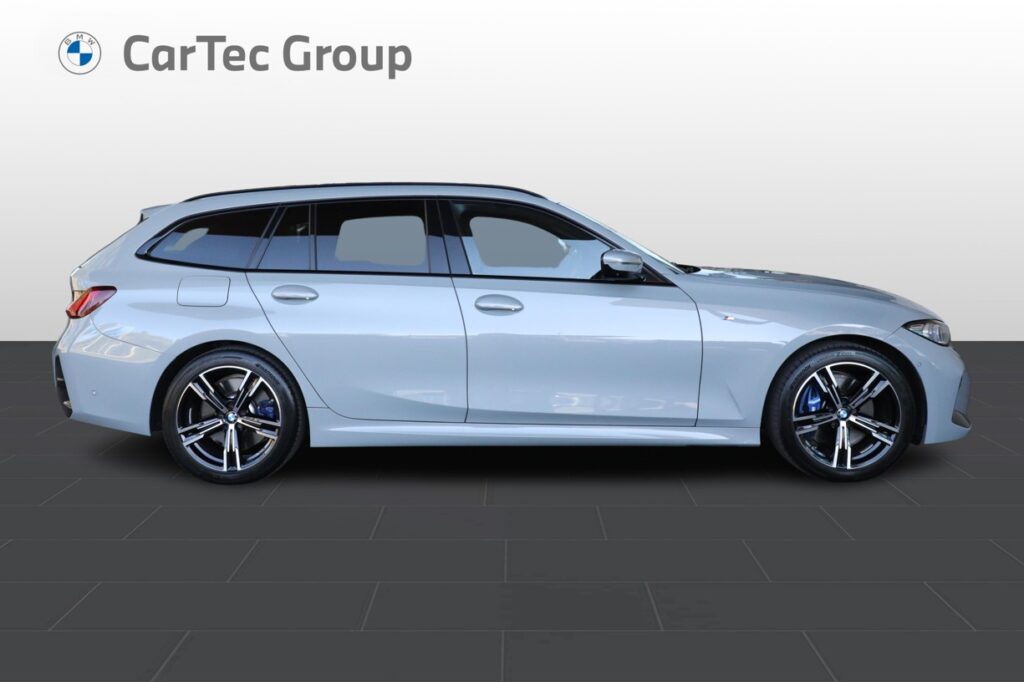 BMW 330d xDrive Touring