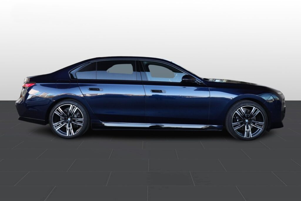 BMW 750e xDrive