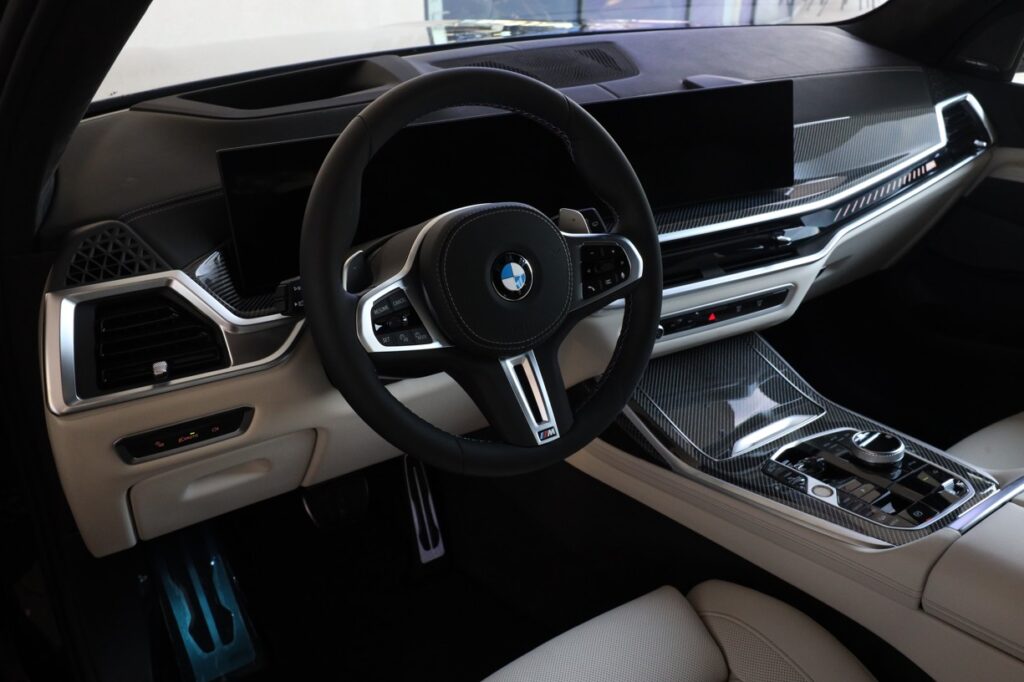 BMW X7 M60i xDrive