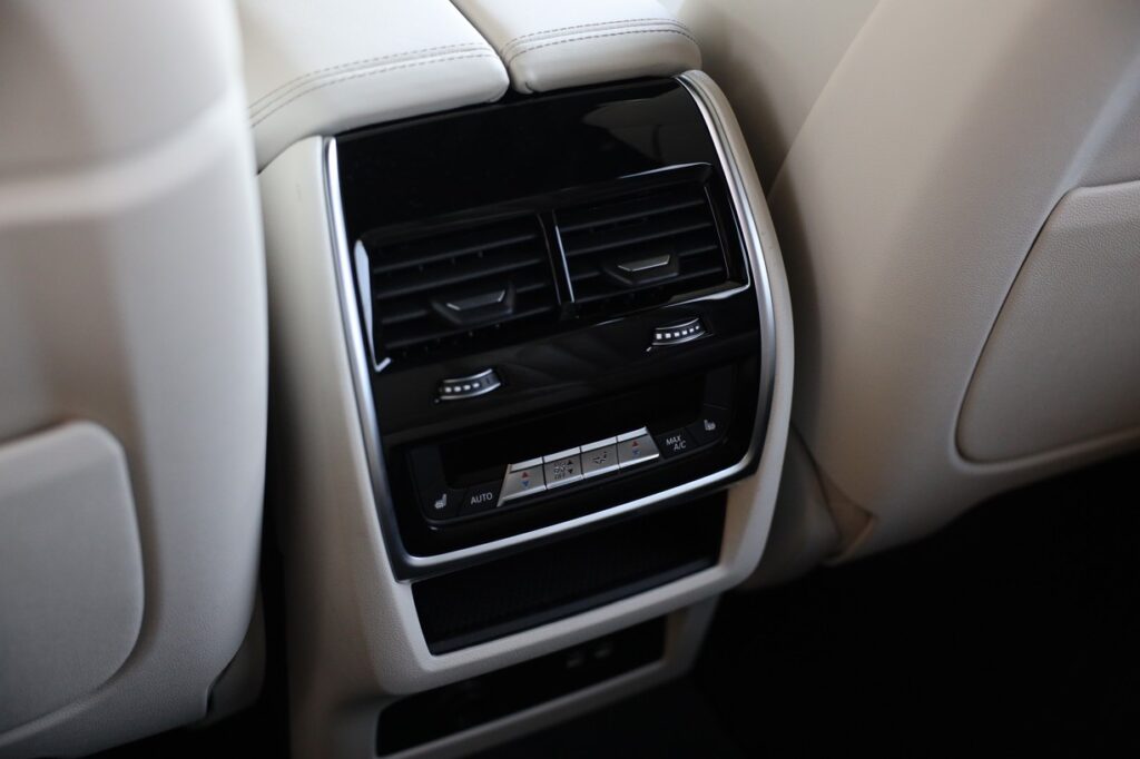 BMW X7 M60i xDrive