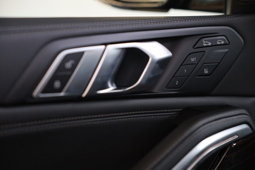BMW X6 xDrive30d