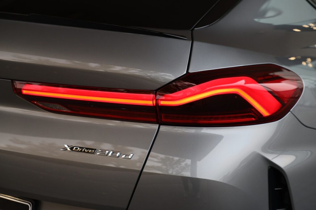 BMW X6 xDrive30d