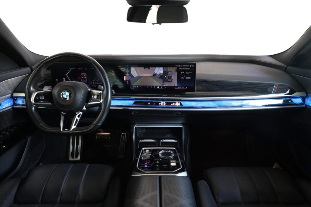 BMW 740d xDrive Sedan