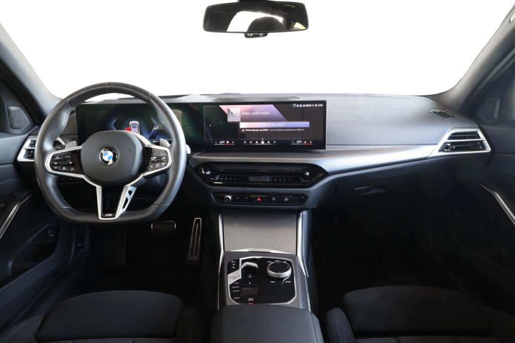 BMW 330d xDrive Touring