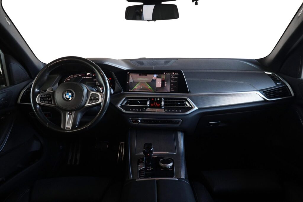 BMW X5 M50d