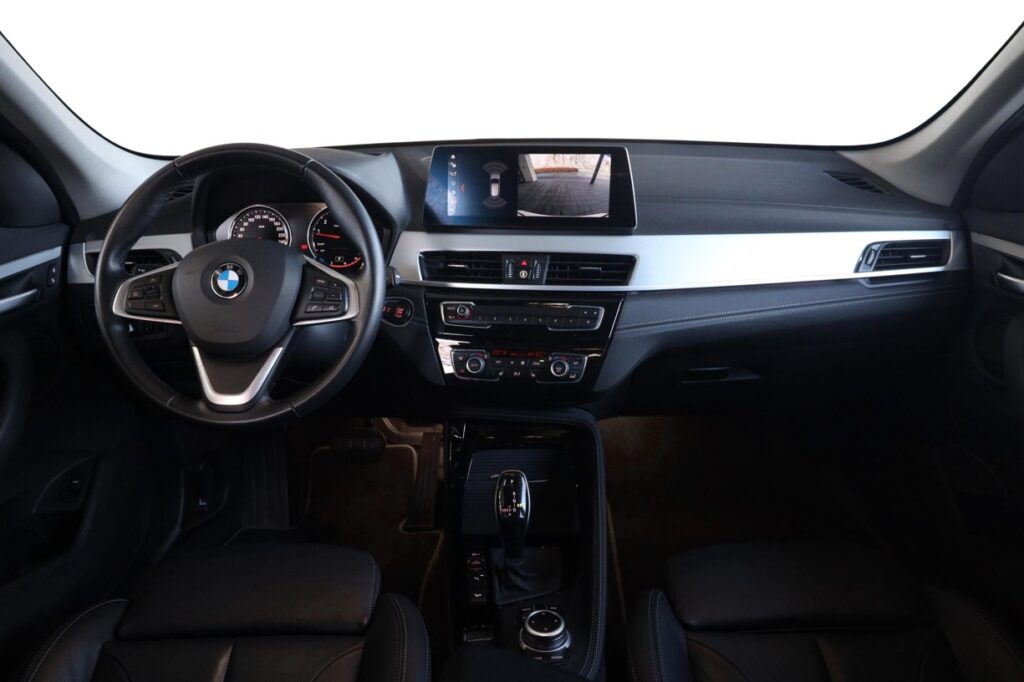 BMW X1 xDrive20i