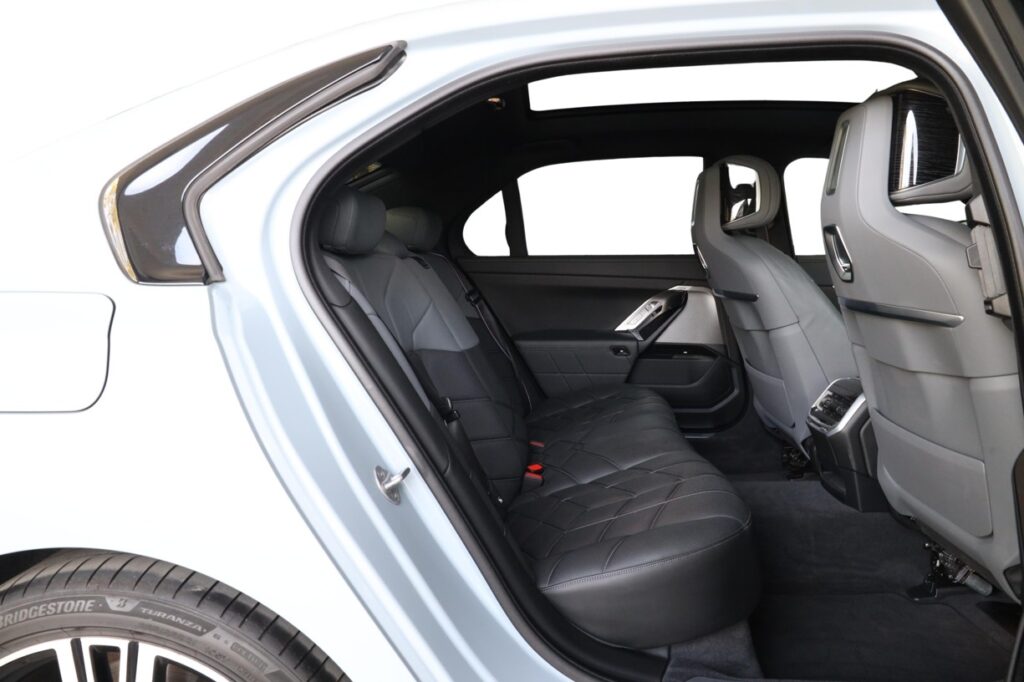 BMW 740d xDrive Sedan