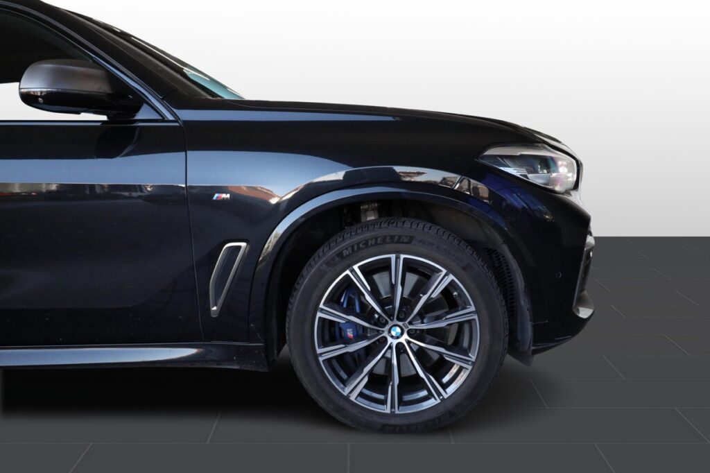 BMW X5 M50d