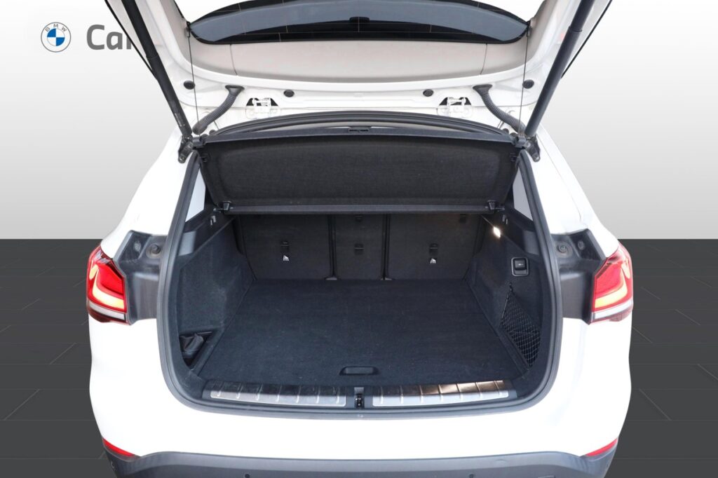 BMW X1 xDrive20i