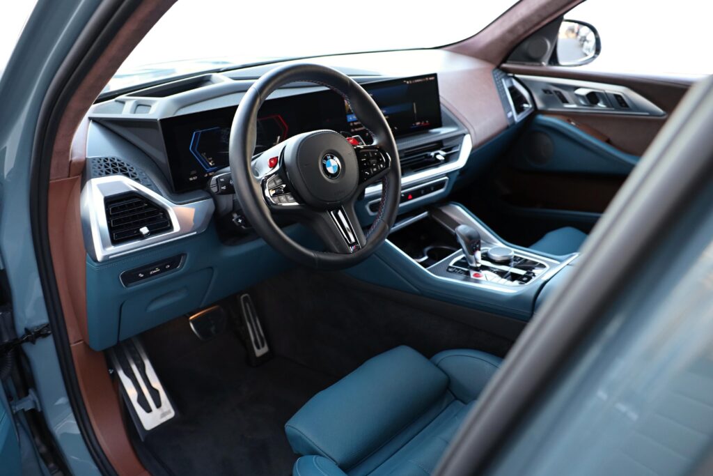 BMW XM
