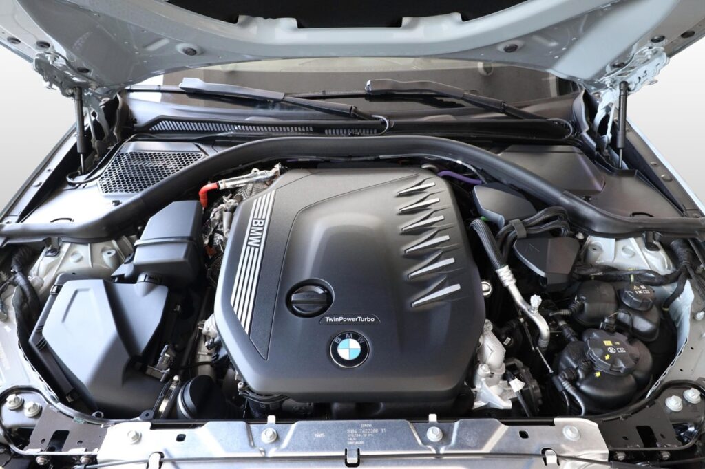 BMW 330d xDrive Touring