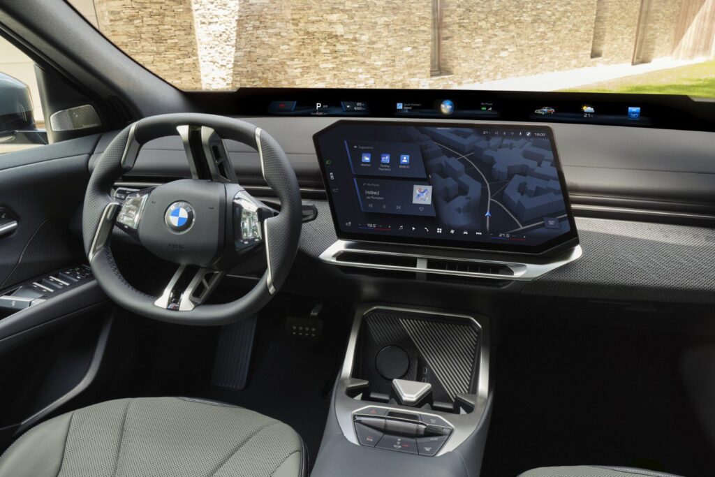BMW iX4 (NA7)