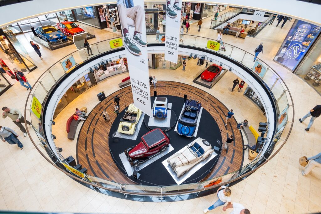 VÝSTAVA BMW | ARKÁDY PANKRÁC