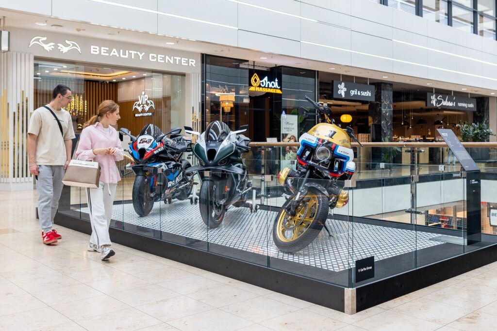 VÝSTAVA BMW | ARKÁDY PANKRÁC