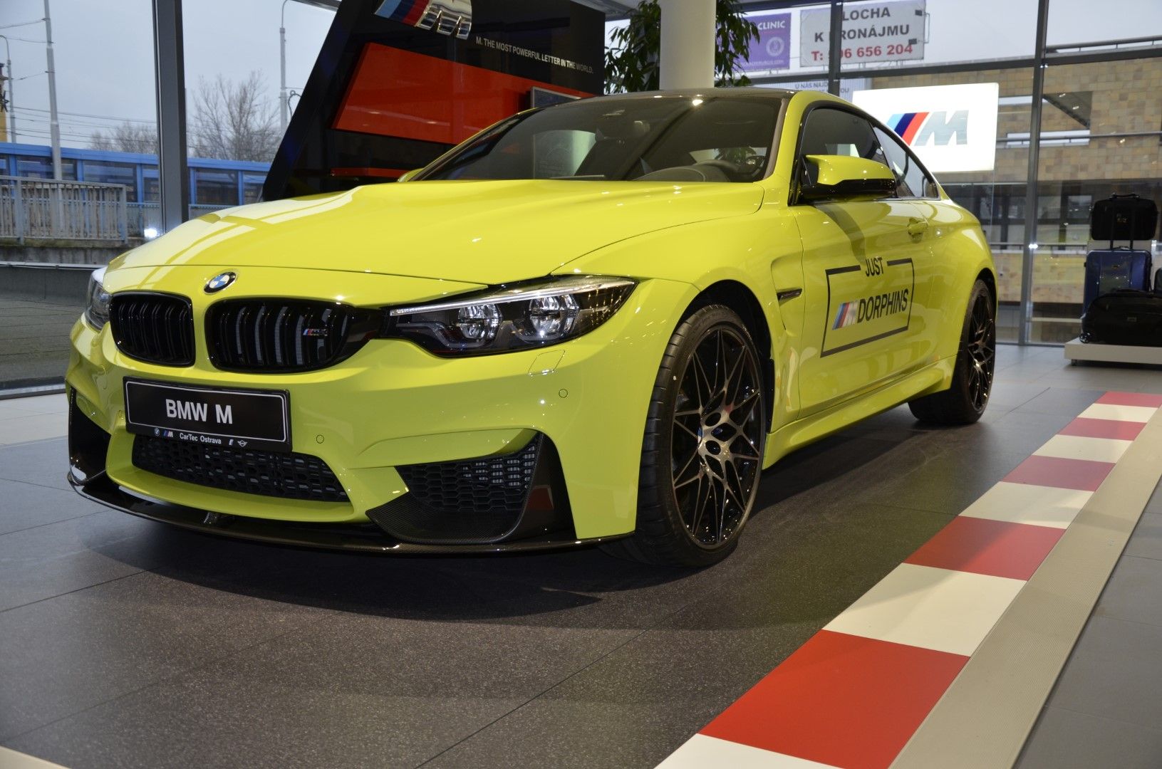 BMW M4 Coupé | BMW ///M Showroom