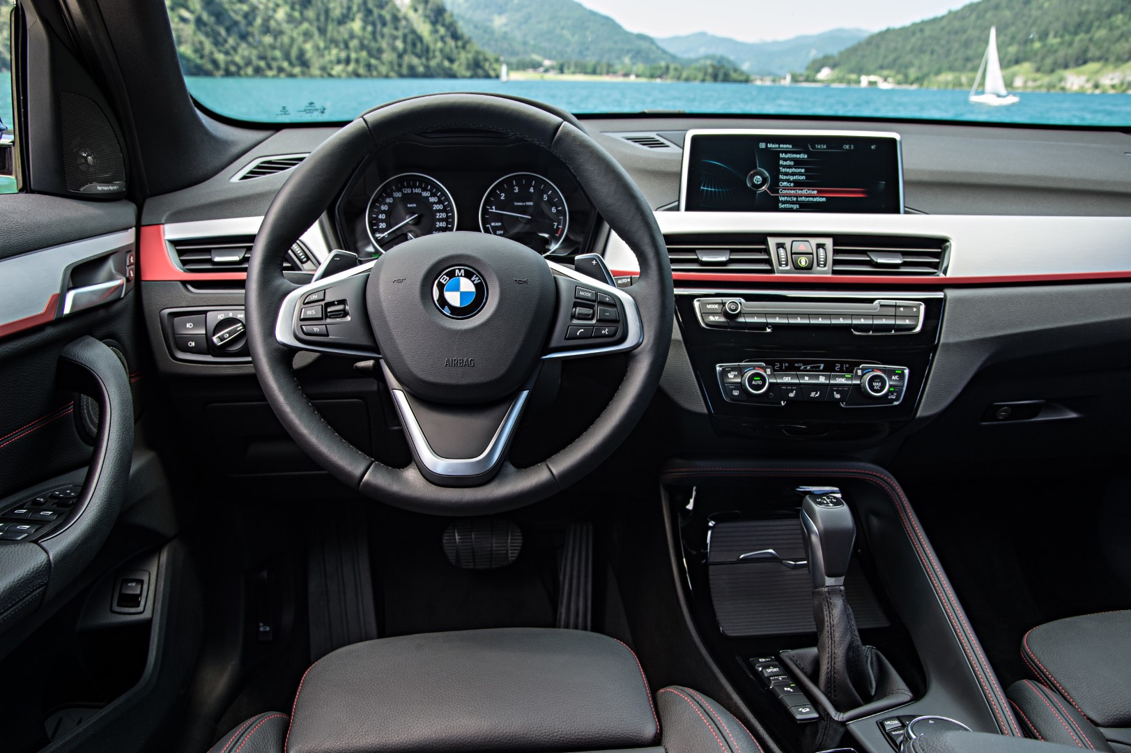1554707771P90190760-highRes-the-new-bmw-x1-on-lo.jpg