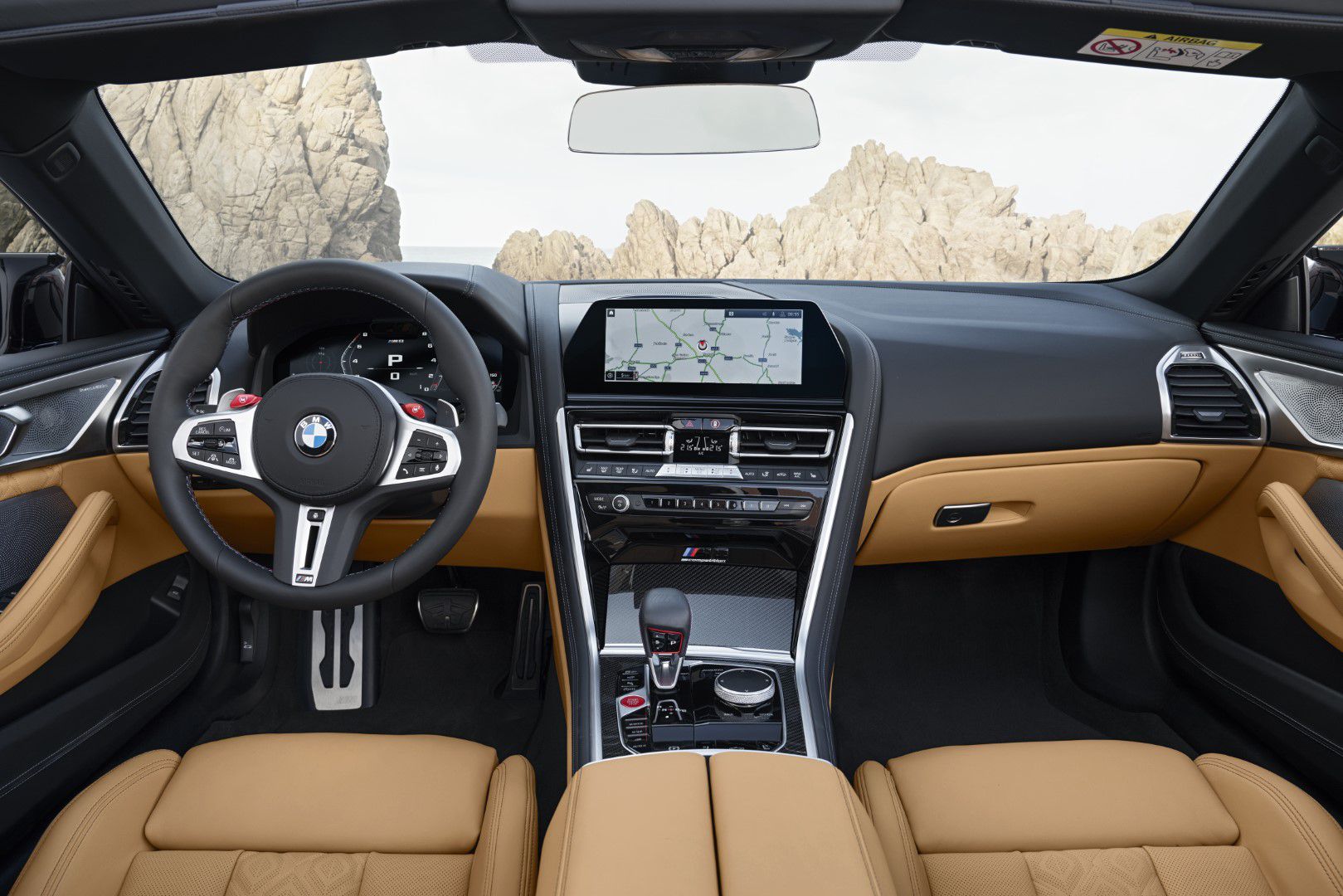 1559822777BMW-M8-Competition-Convertible-Interior-4-.jpg