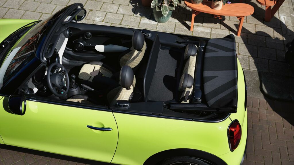 MINI Cabrio