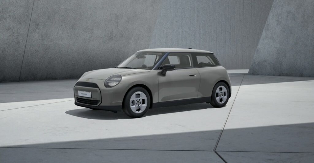 NOVÉ ELEKTRICKÉ MINI COOPER (2023)