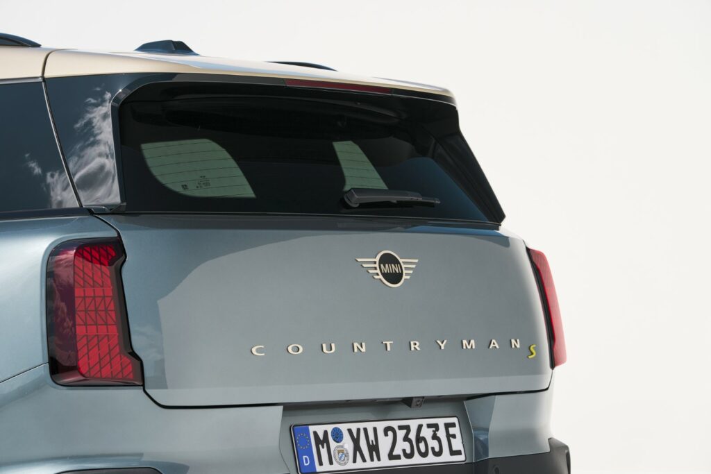 NOVÉ MINI COUNTRYMAN (U25)