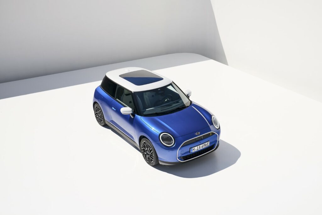 NOVÉ ELEKTRICKÉ MINI COOPER (2023)