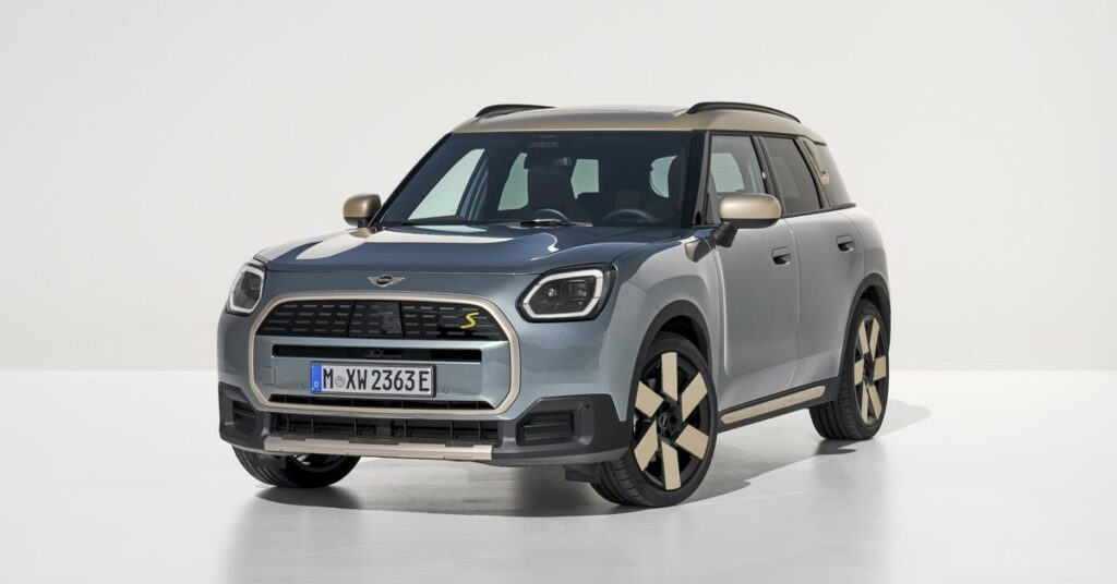 NOVÉ MINI COUNTRYMAN (U25)