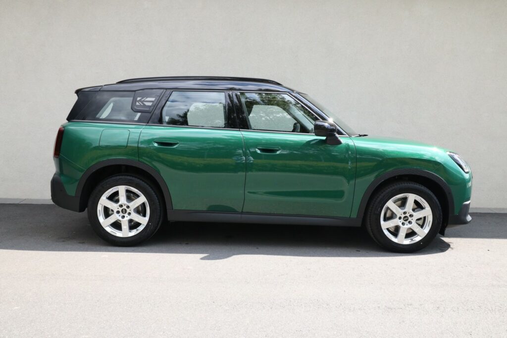 MINI Countryman C