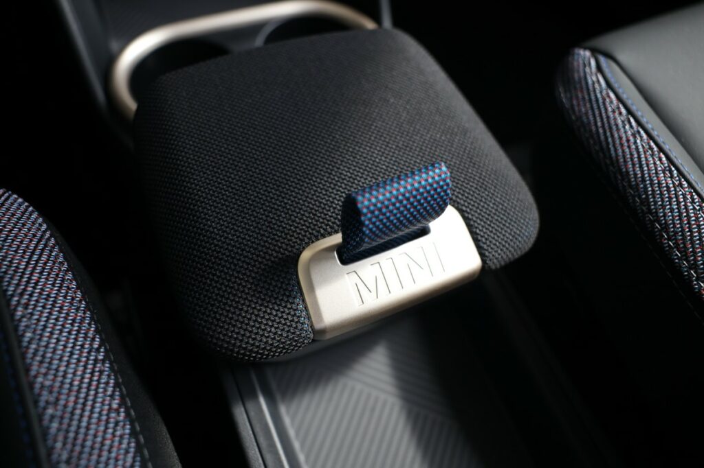 MINI Countryman C