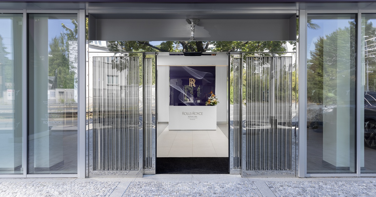 OTEVŘENÍ NOVÉHO SHOWROOMU ROLLS-ROYCE MOTOR CARS PRAGUE