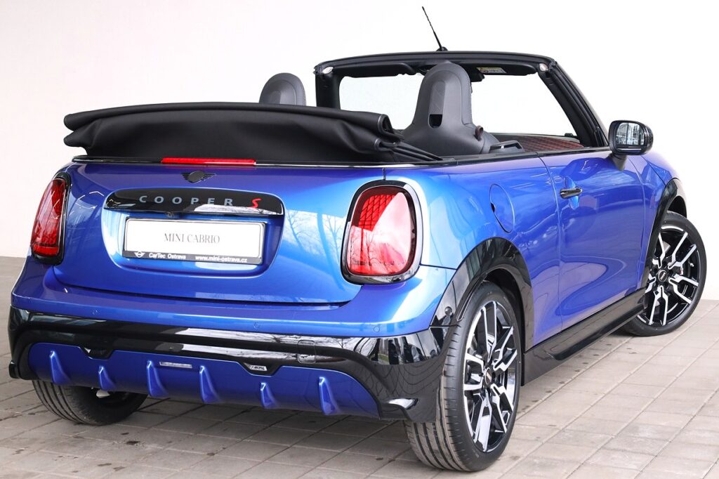 MINI Cooper Convertible S