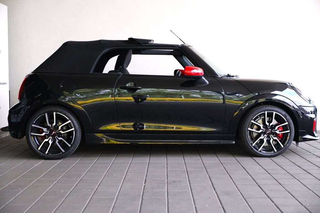 MINI JCW Cabrio