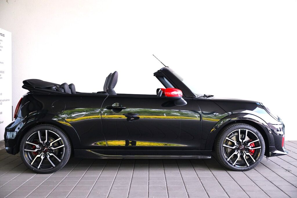 MINI JCW Cabrio