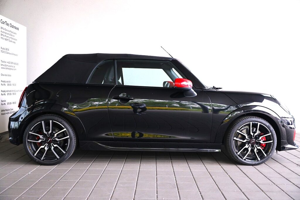 MINI JCW Cabrio