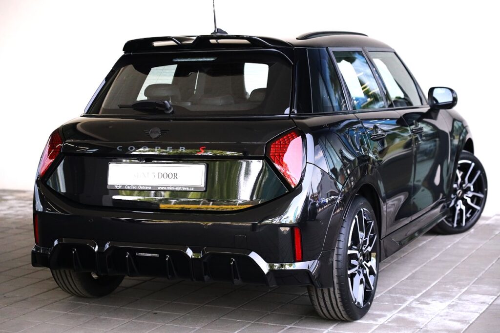 MINI Cooper S 5dveř