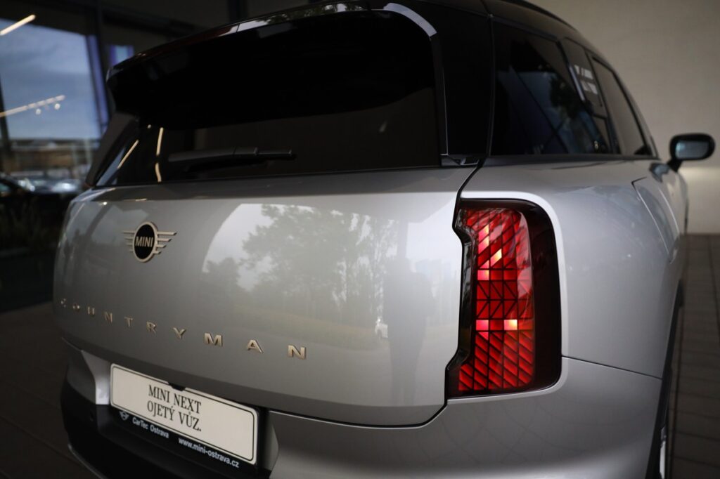 MINI Countryman D