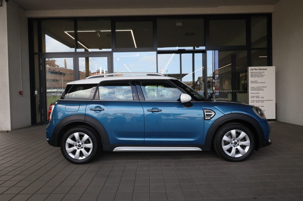 MINI Cooper Countryman
