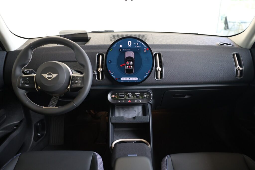 MINI Countryman D