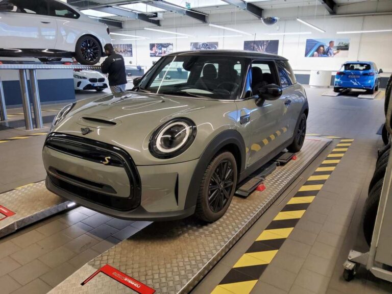 MINI Cooper SE