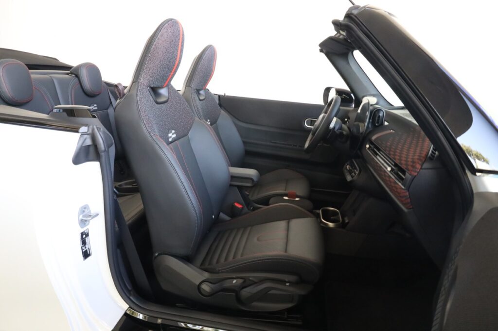 MINI Cooper C Cabrio