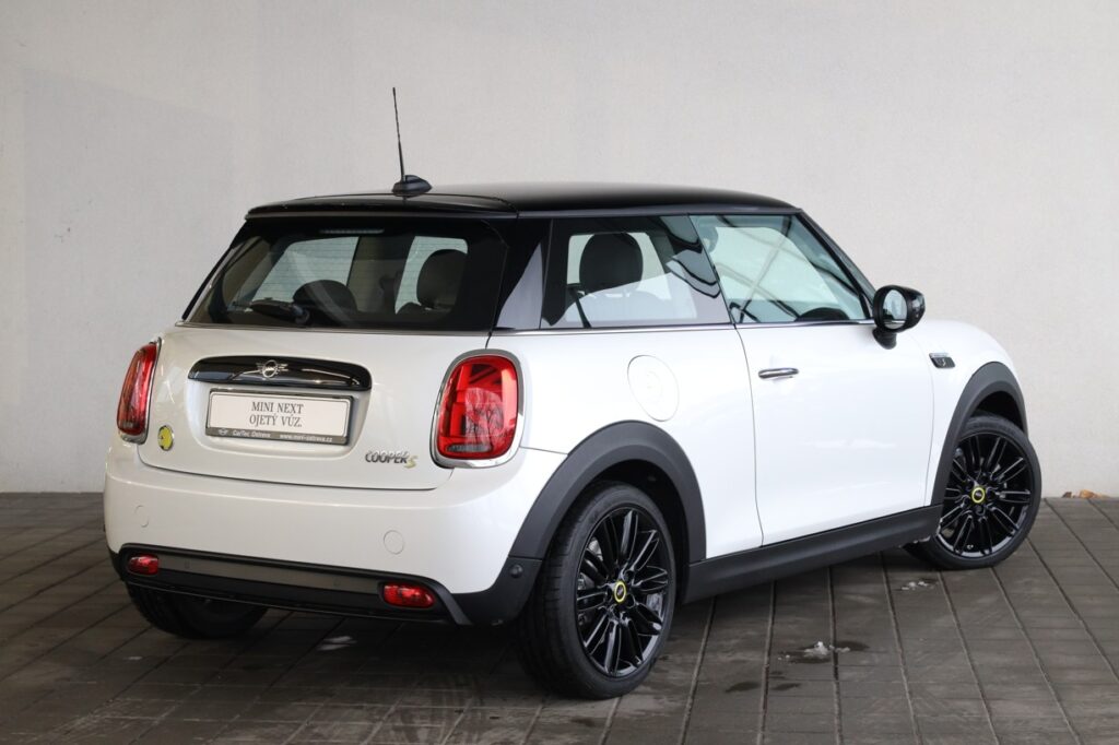 MINI Cooper SE