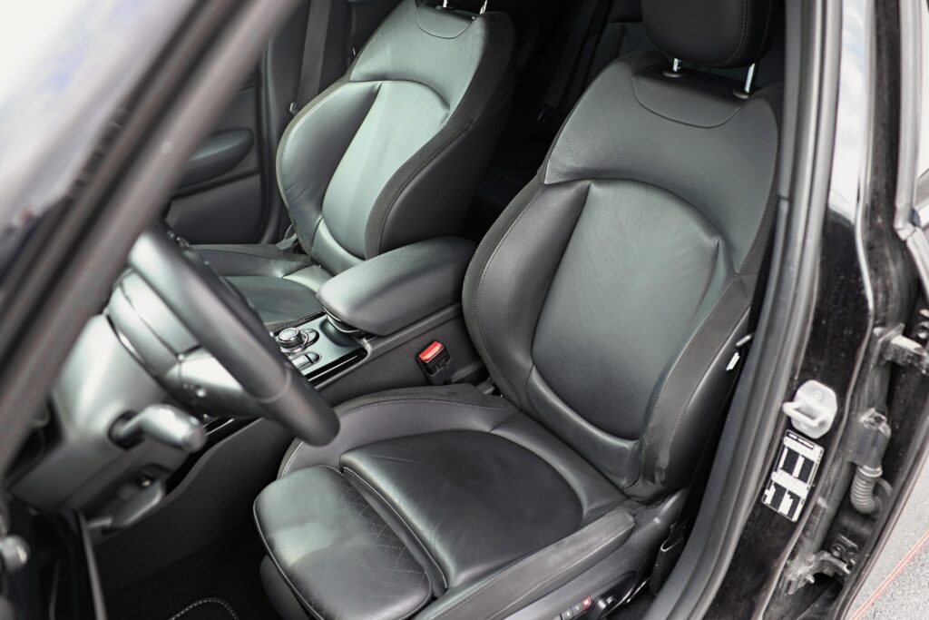 MINI Cooper D
