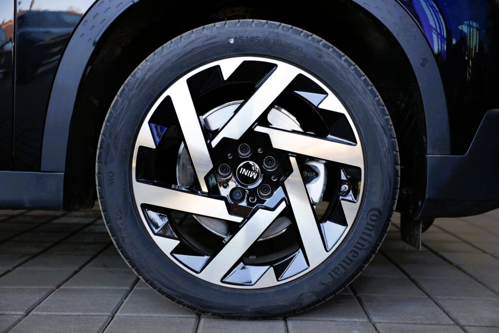 MINI Countryman C