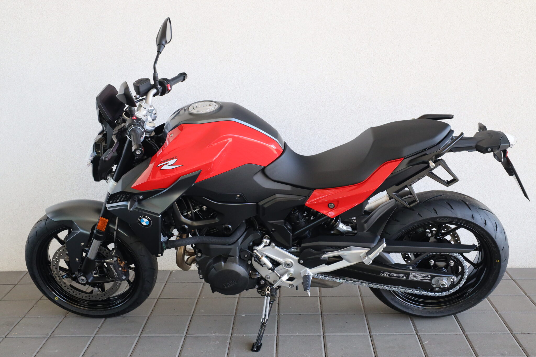 BMW F 900 R