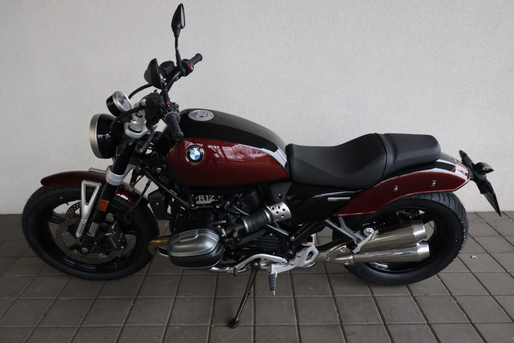 BMW R 12