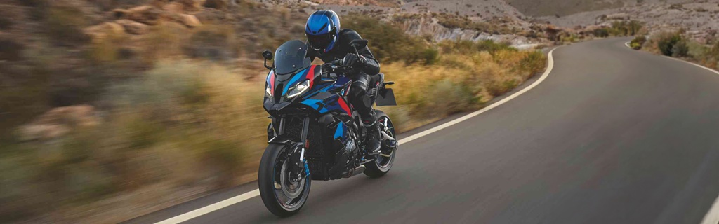 BMW M 1000 XR od 10 390 Kč měsíčně*