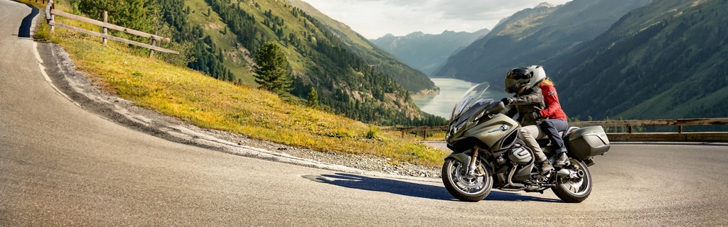 BMW R 1250 RT od 8 390 Kč měsíčně*