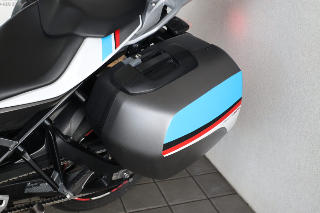 BMW S 1000 XR