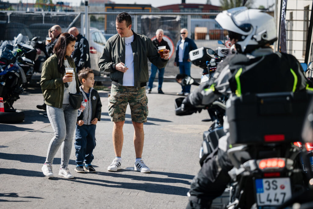 Zahájení motosezóny 2025 | Praha