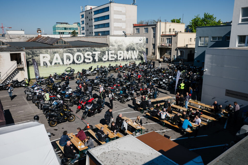 Zahájení motosezóny 2025 | Praha