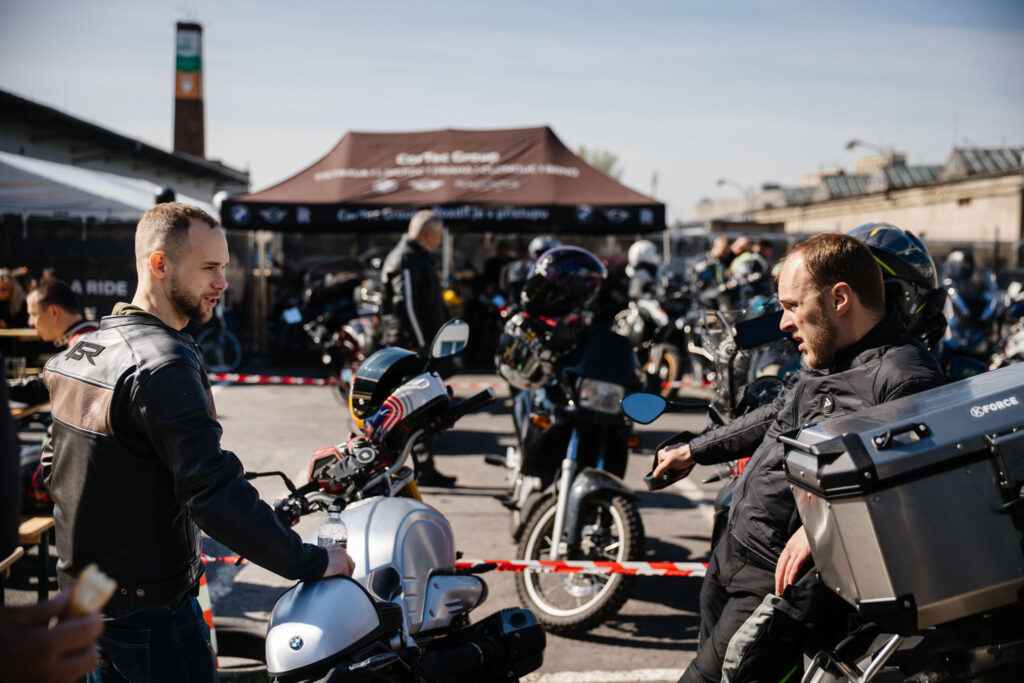 Zahájení motosezóny 2025 | Praha